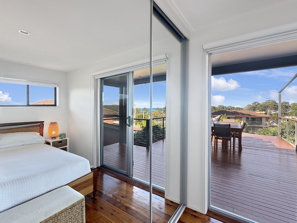 Fab 3-bed Stay With Great Outdoors & Water Views