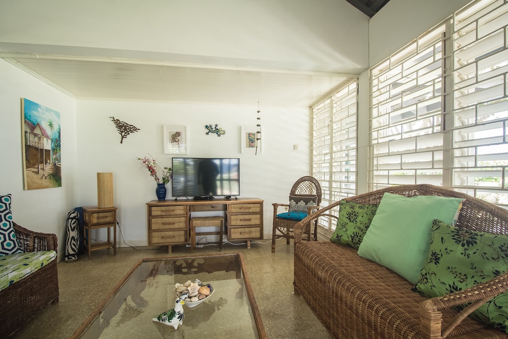 Villa Island Breeze
