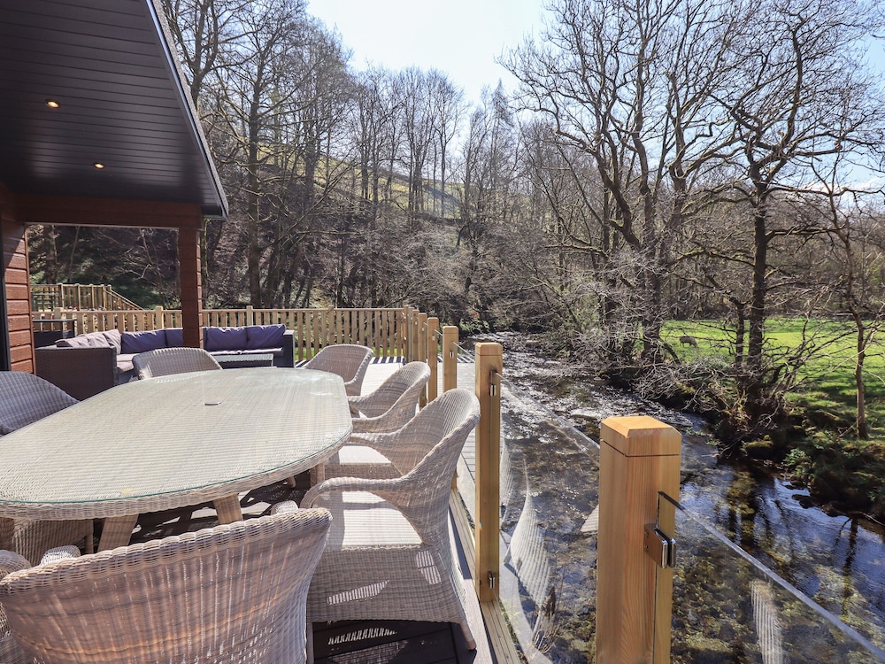 Jinnyspinner Lodge