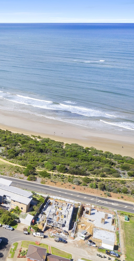 On The Esplanade Apartments