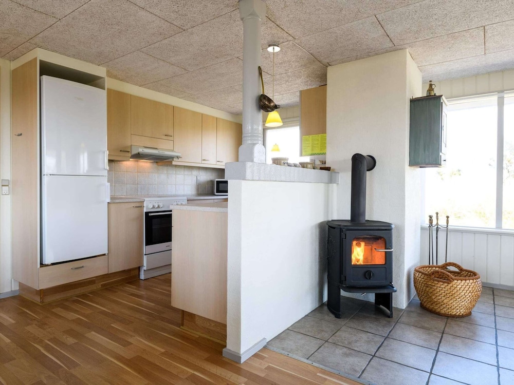6 Person Holiday Home in Hvide Sande view 5