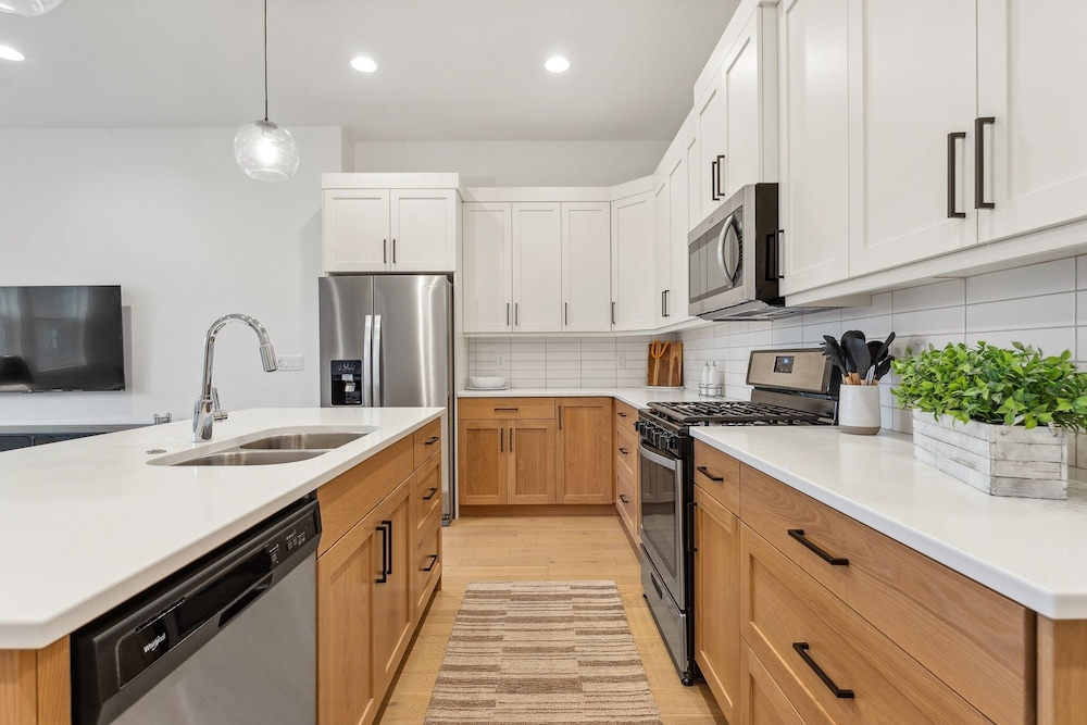 Villa #36 At Bloomington Country Club 4 Bedroom Townhouse