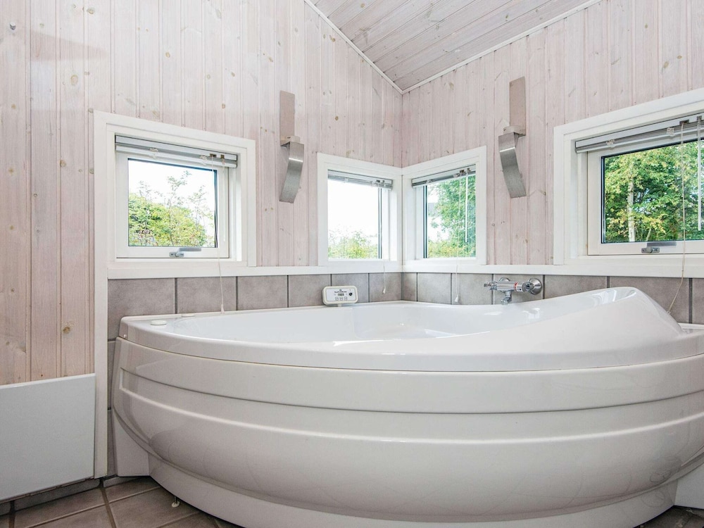 Luxury Spa Retreat in Ebeltoft - By Traum Ferienwohnungen view 4