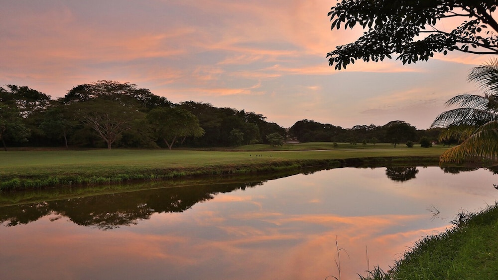 W Costa Rica - Reserva Conchal