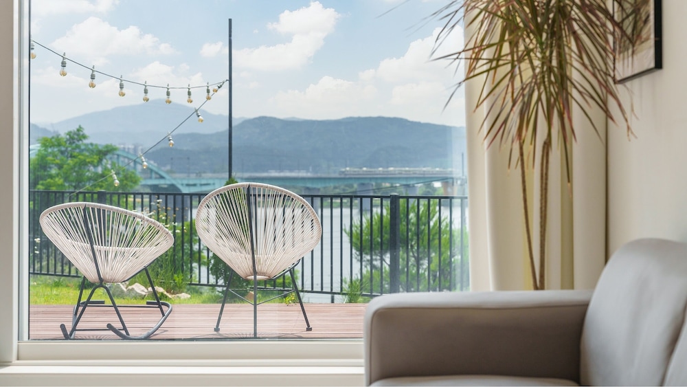 Chuncheon The Haven River Pension