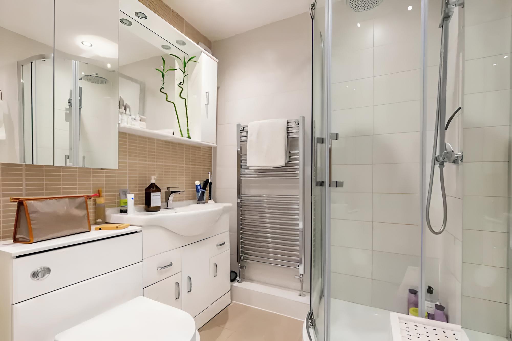 Sunny 3BD House W/private Garden - Wapping!