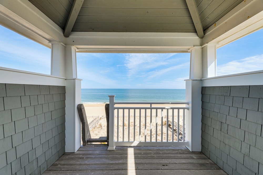 Steps to Shore: Spacious Bethany Beach Retreat