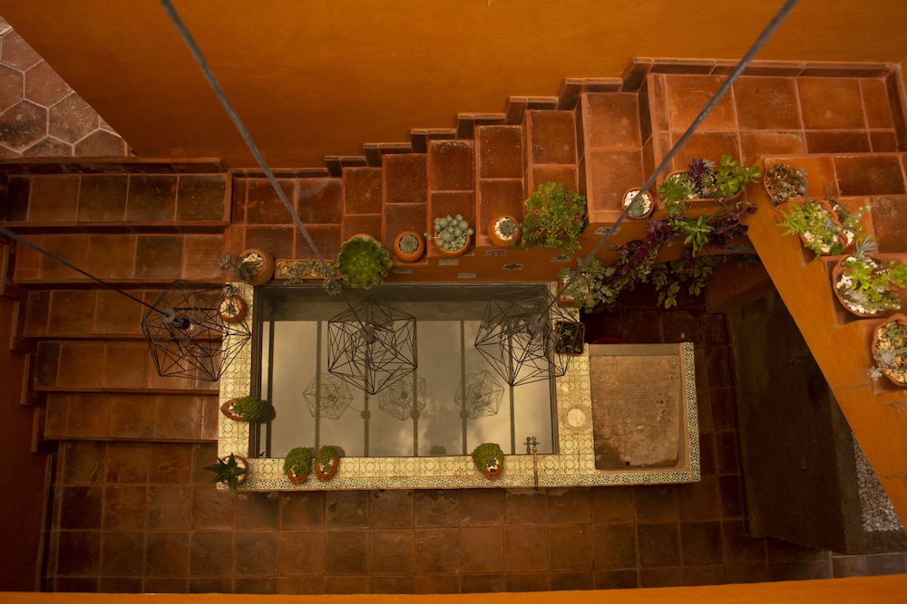 Photo 32