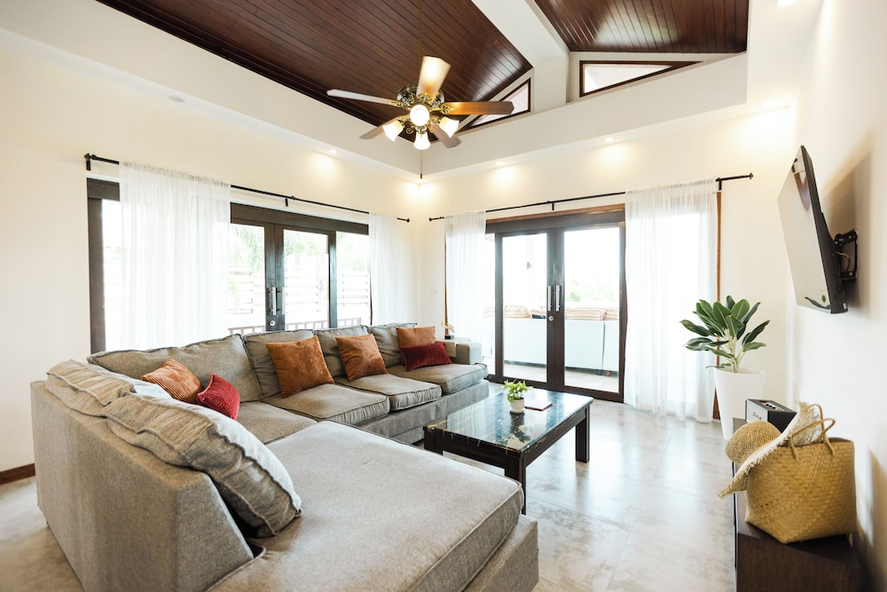 Cliff Haven Villa Krabi