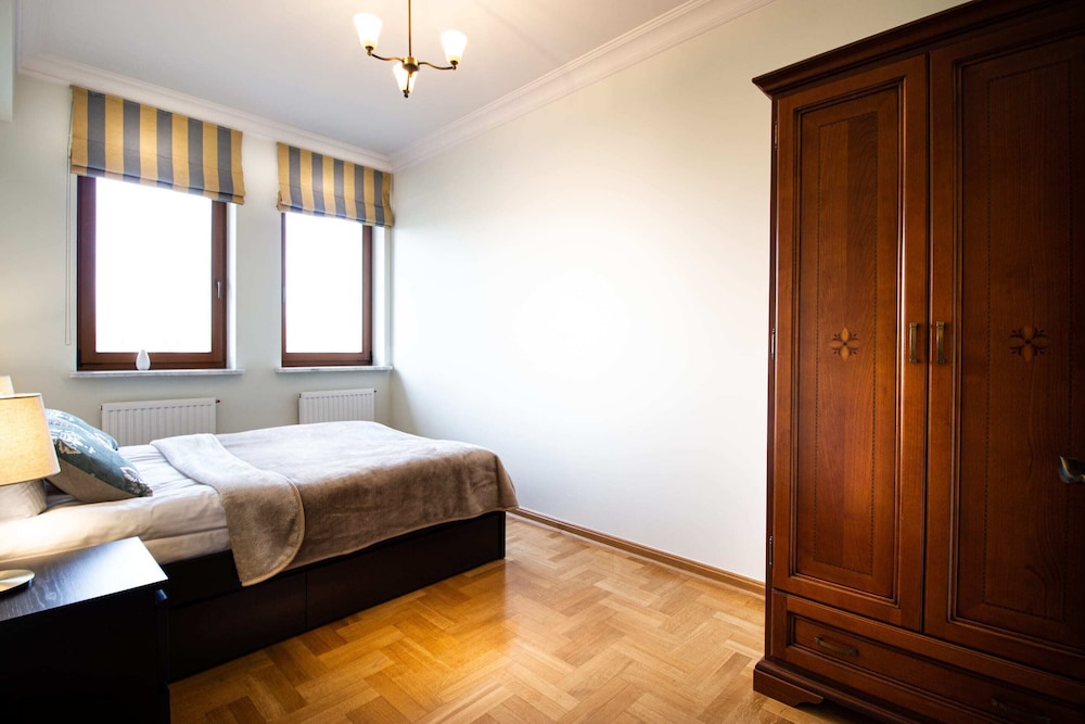 Ursynow Lavish Apartment view 2