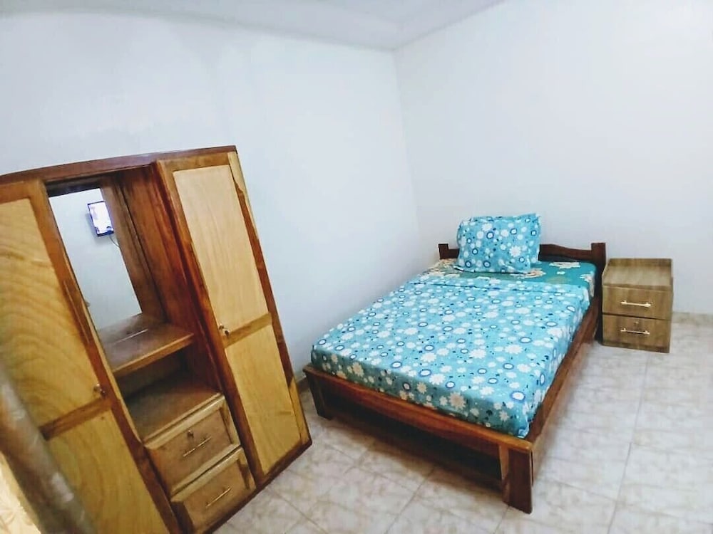 Madora Lodge