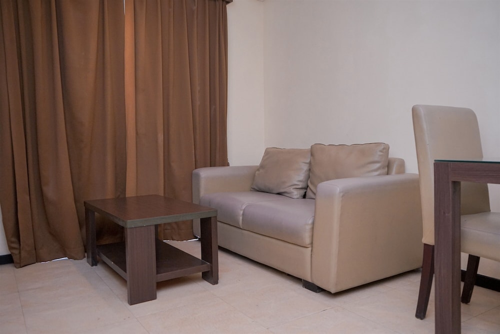 Spacious and Elegant 3BR at Great Western Apartment