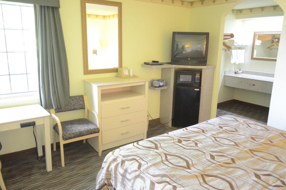 Scottish Inns & Suites at NRG Park