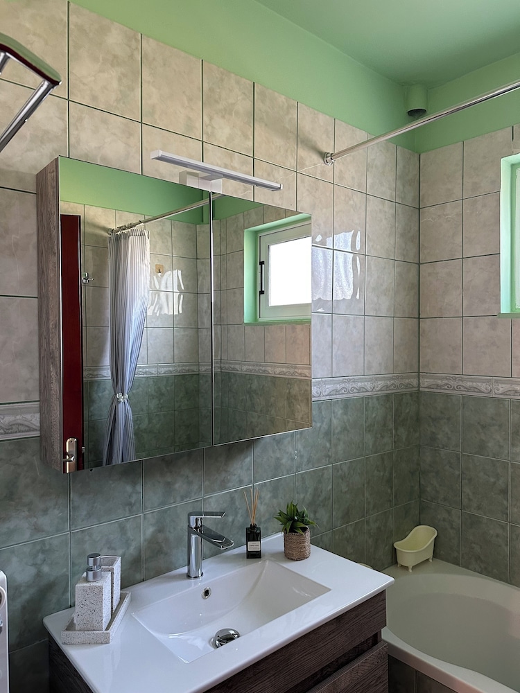 Denva Holiday Home