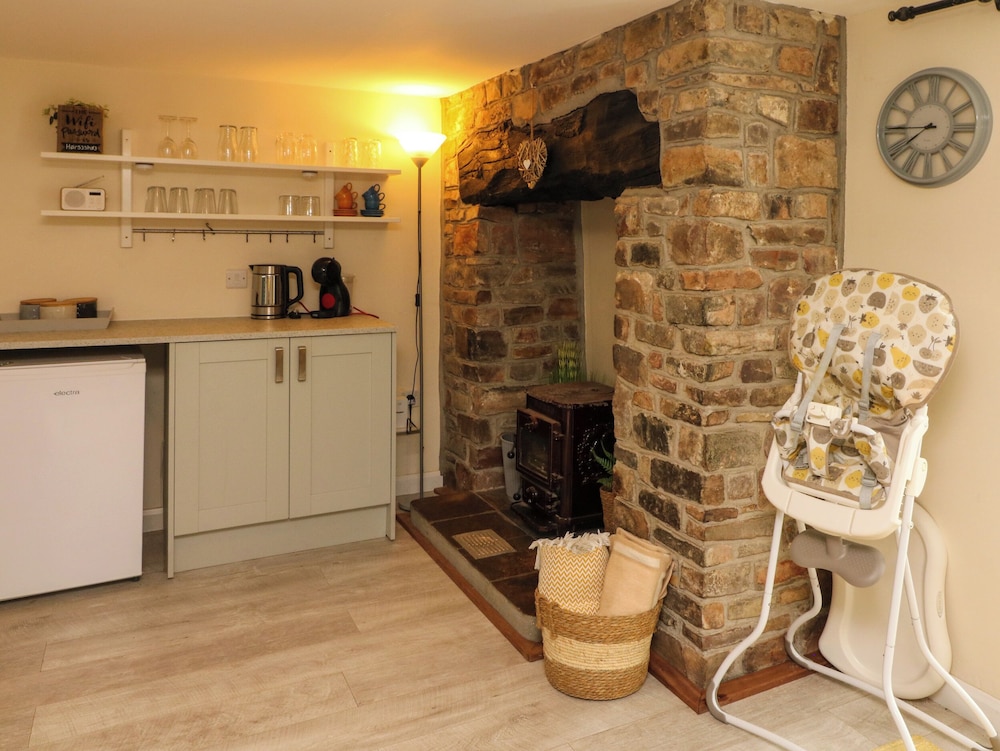 Horseshoe Cottage