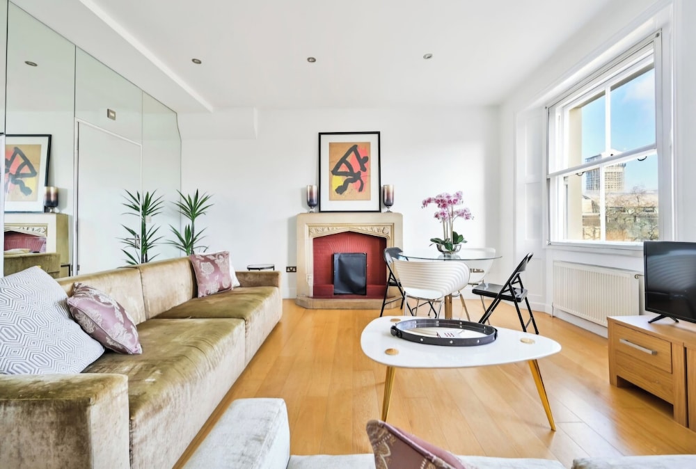 Luxury 3-bed Kensington Apartment - Sleeps 6