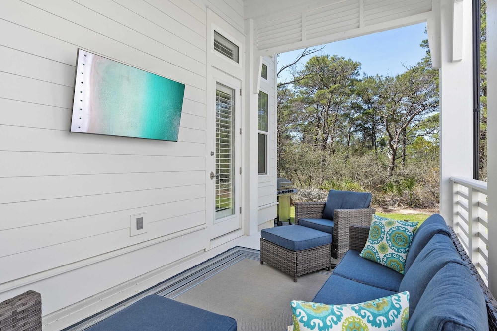 Newly Built 4bdr Arcade Blue Mountain Beach Bluewater Bliss by Avantstay