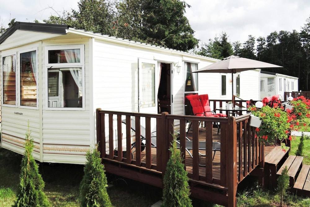Mobile Home in Kolczewo Near Baltic Beaches
