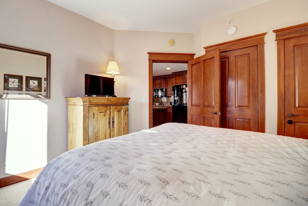 SkyRun at Copper Mountain Resort - Vacation Lodging