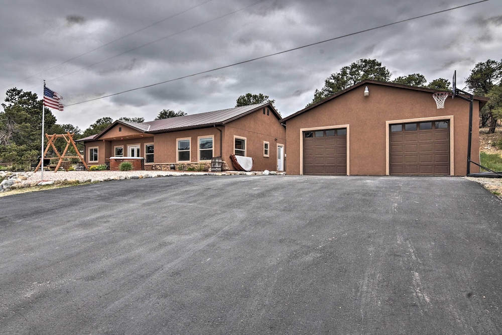 Stunning Home w/ Fire Pit, 11 Mi to Mt Yale! view 2