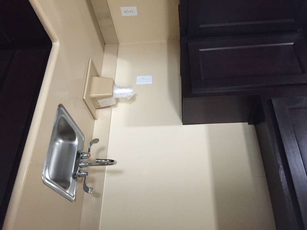 Downtowner Inns