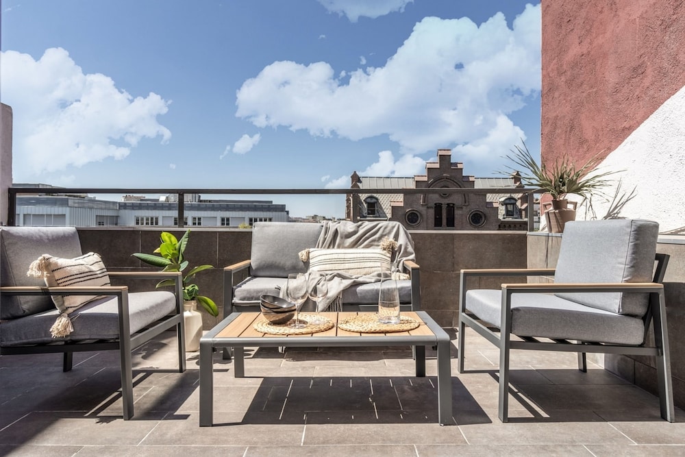 Hiis - 2 Bedrooms and Terrace in R os Rosas