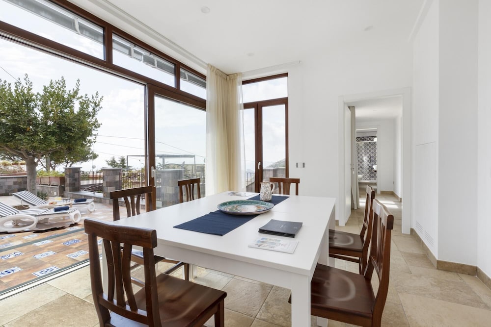 Villa Le Grottelle in Massa Lubrense photo 4