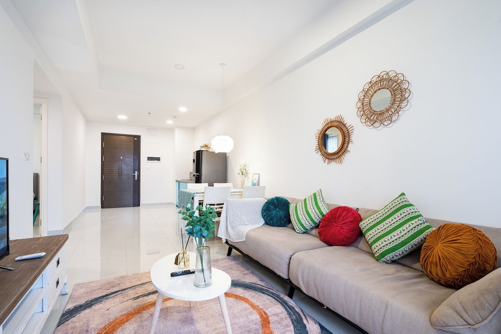 SOHO Premier Residence