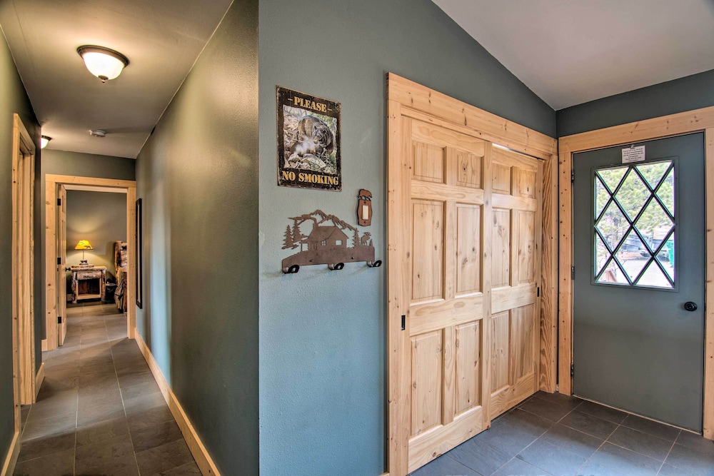 Estes Park Home w/ AC - 1/2 Mi to Lake Downtown! - Property Image 9