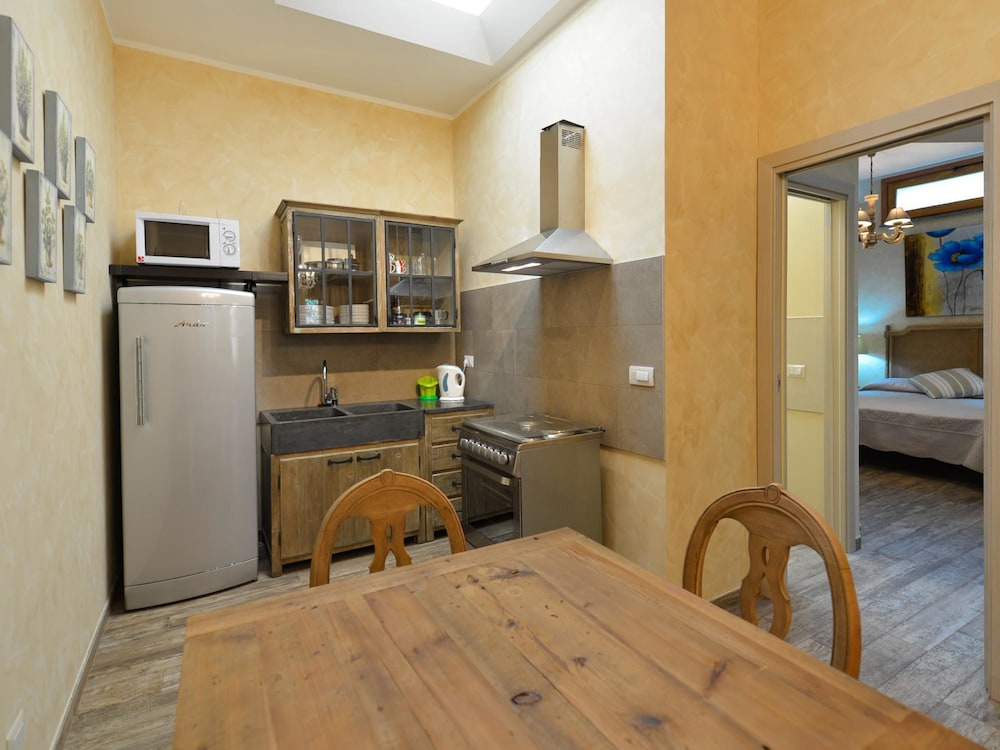 Bacall Apartment