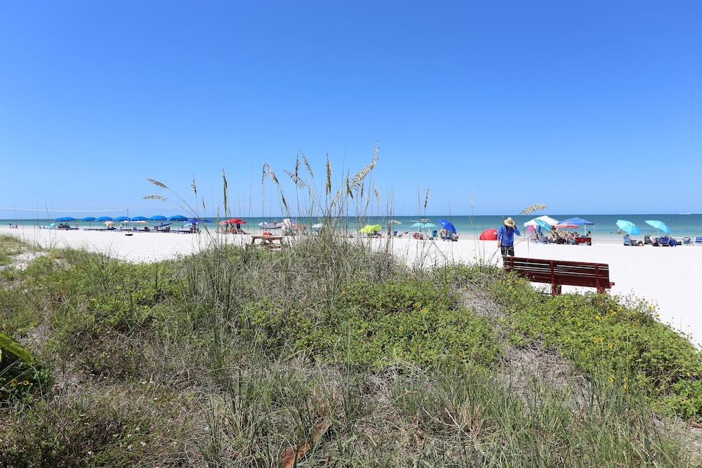 Barefoot On The Shores I