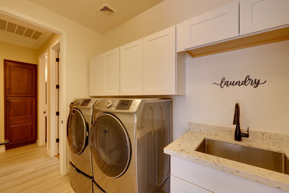 Stunning Phoenix Vacation Rental w/ Private Pool! view 2