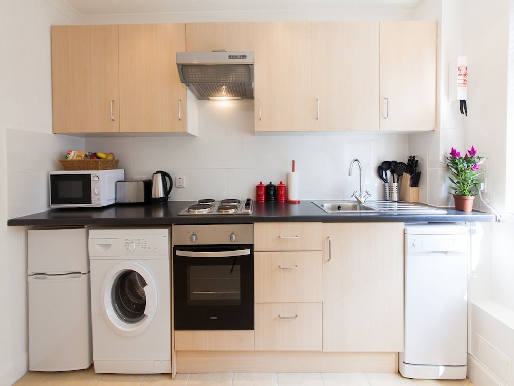 Leith Apartments