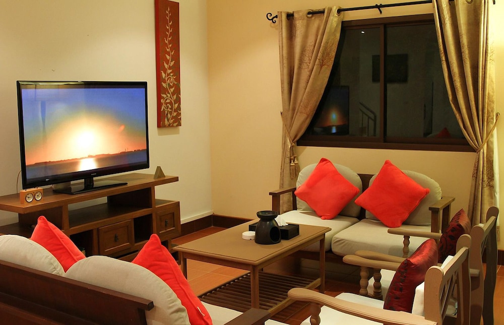 Beach Villa Kamala view 2