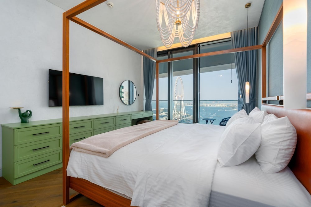 2BR 2502 Jumeirah Gate 1