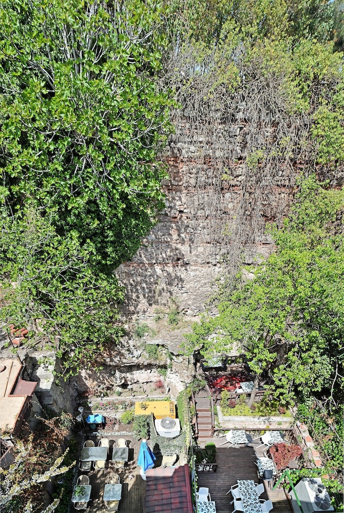 Sphendon Otel - Image 14