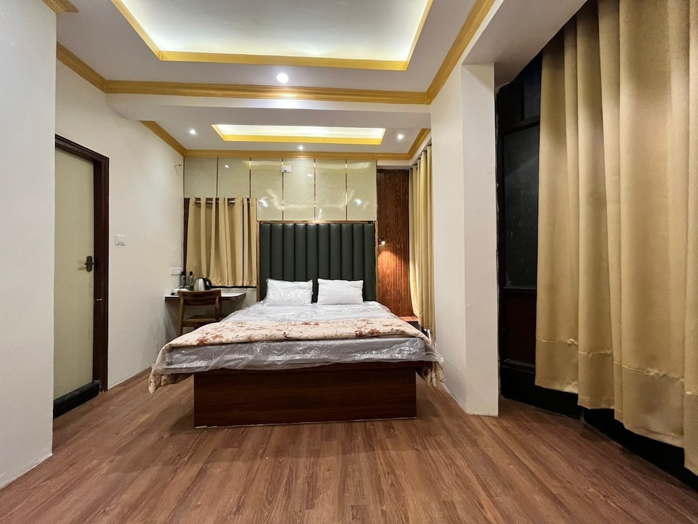 Sarai Inn