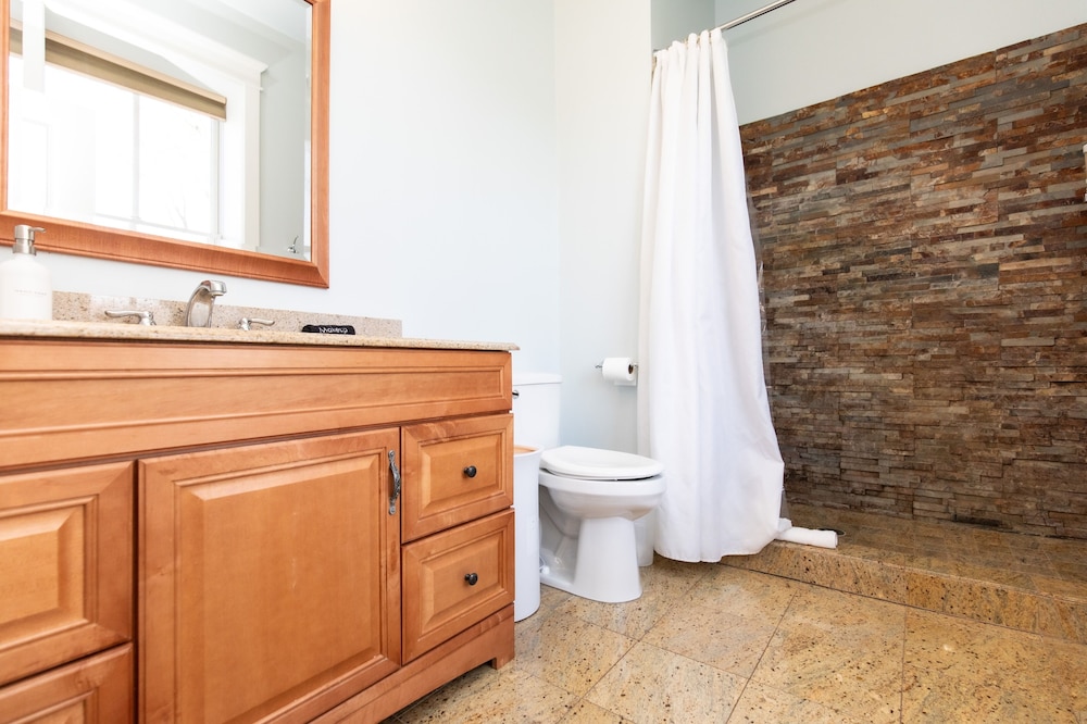Furness Mansion - Property Image 43