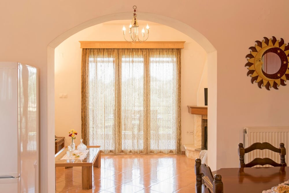 Ortaki Traditional House