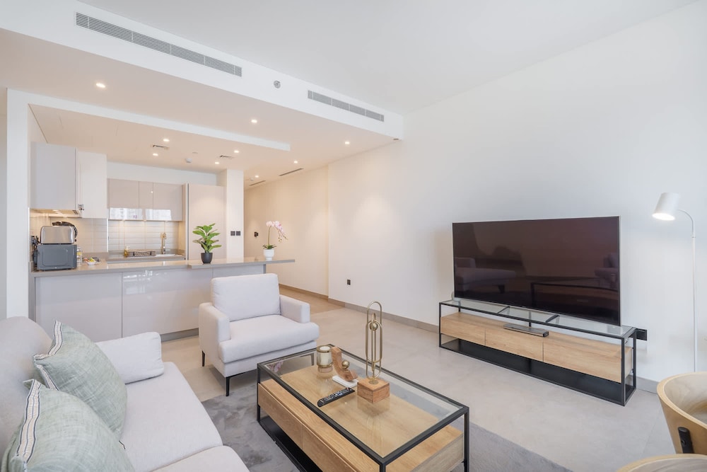Refined Urban Living 1 Bebdroom at Sobha Waves Grande