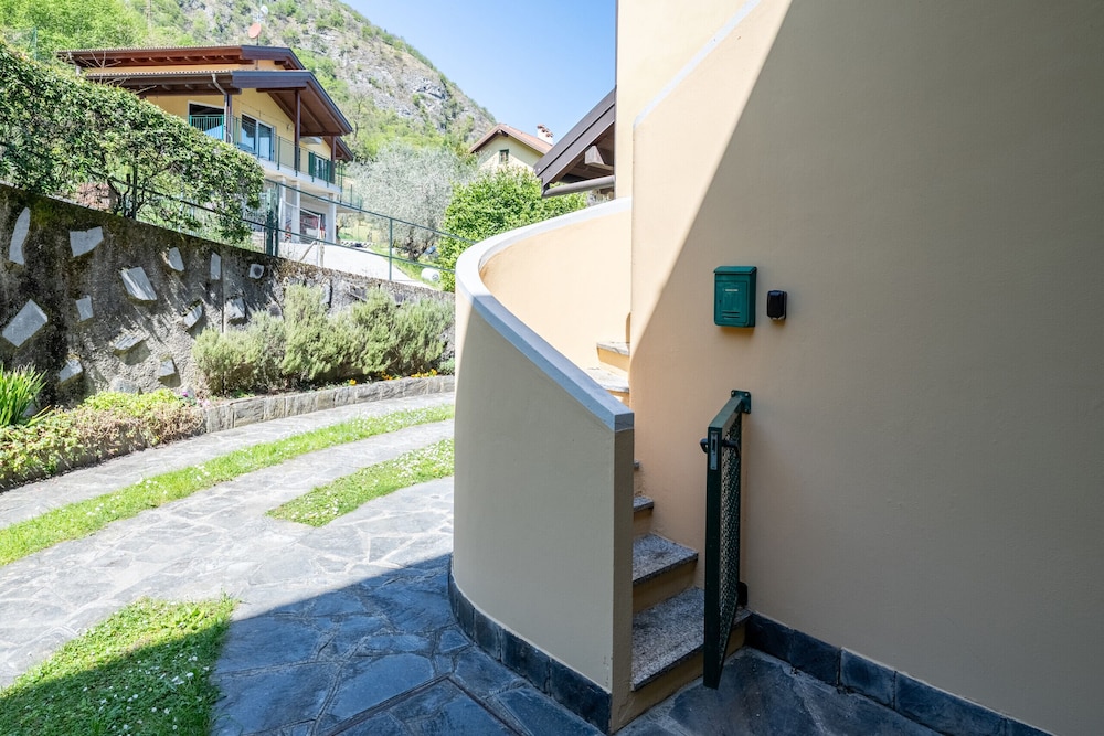 Casa Onno con Vista Lago by Wonderful Italy