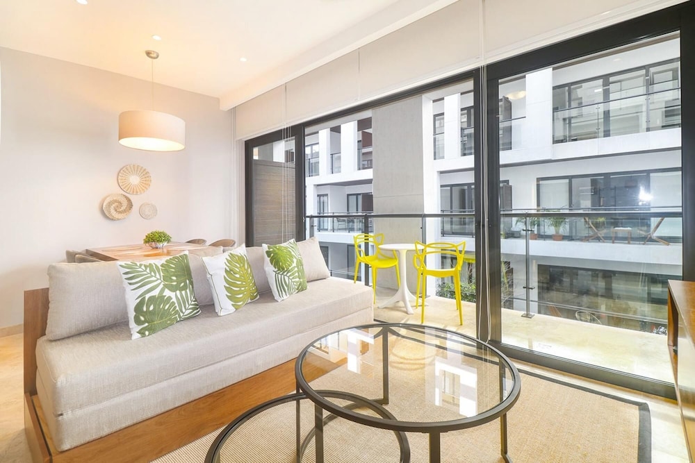 1 BR 1 Location Condo Ipana Brand new W 3 Rooftop Pools Gym and Rooftop bar With Ocean View