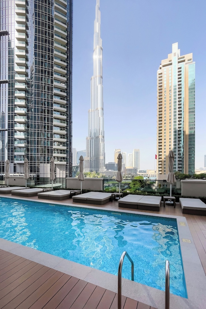 Fabulous 1BR in Act Two Emaar Downtown