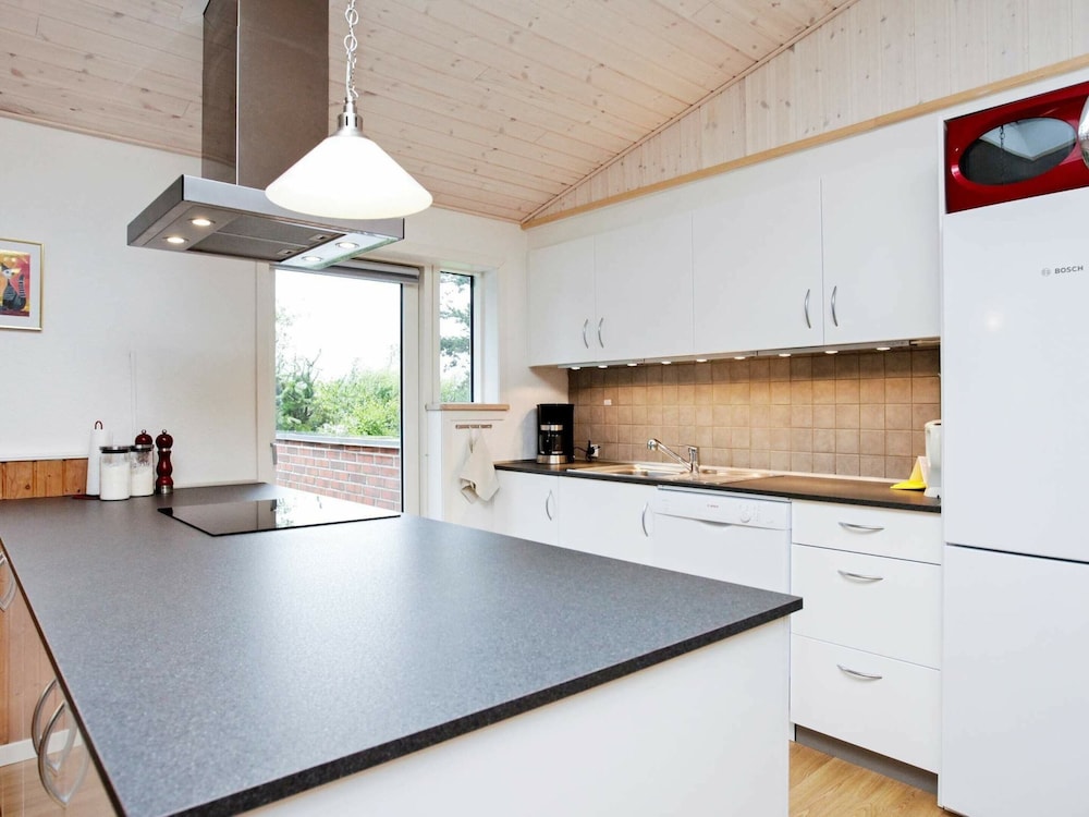 6 Person Holiday Home in Jerup