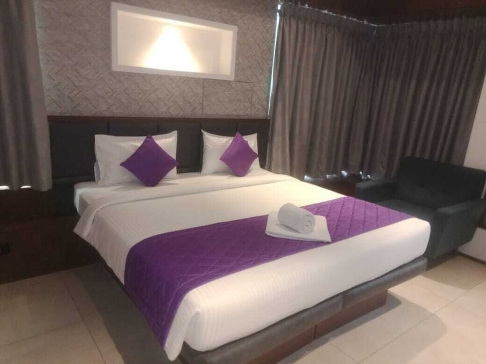 SRS Suite