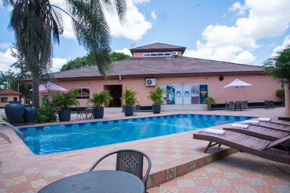 Mika Lodge