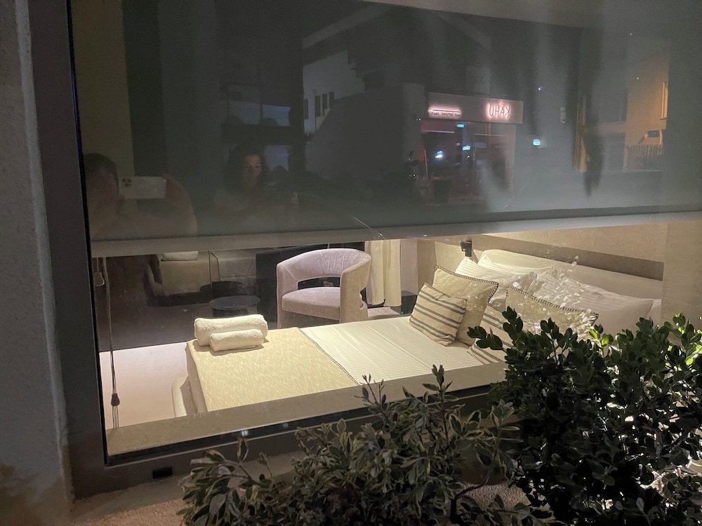 ASTARTE City Suite