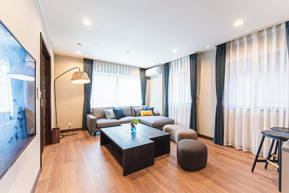 Poka Villa Aoyama
