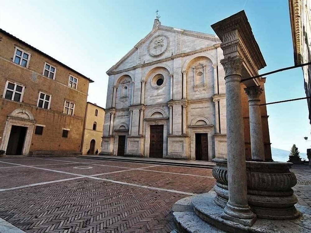 Photo 29