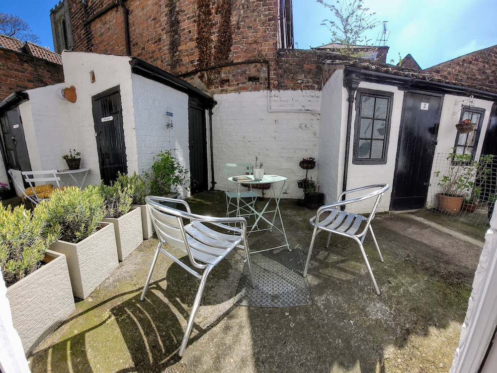 Court Cottage
